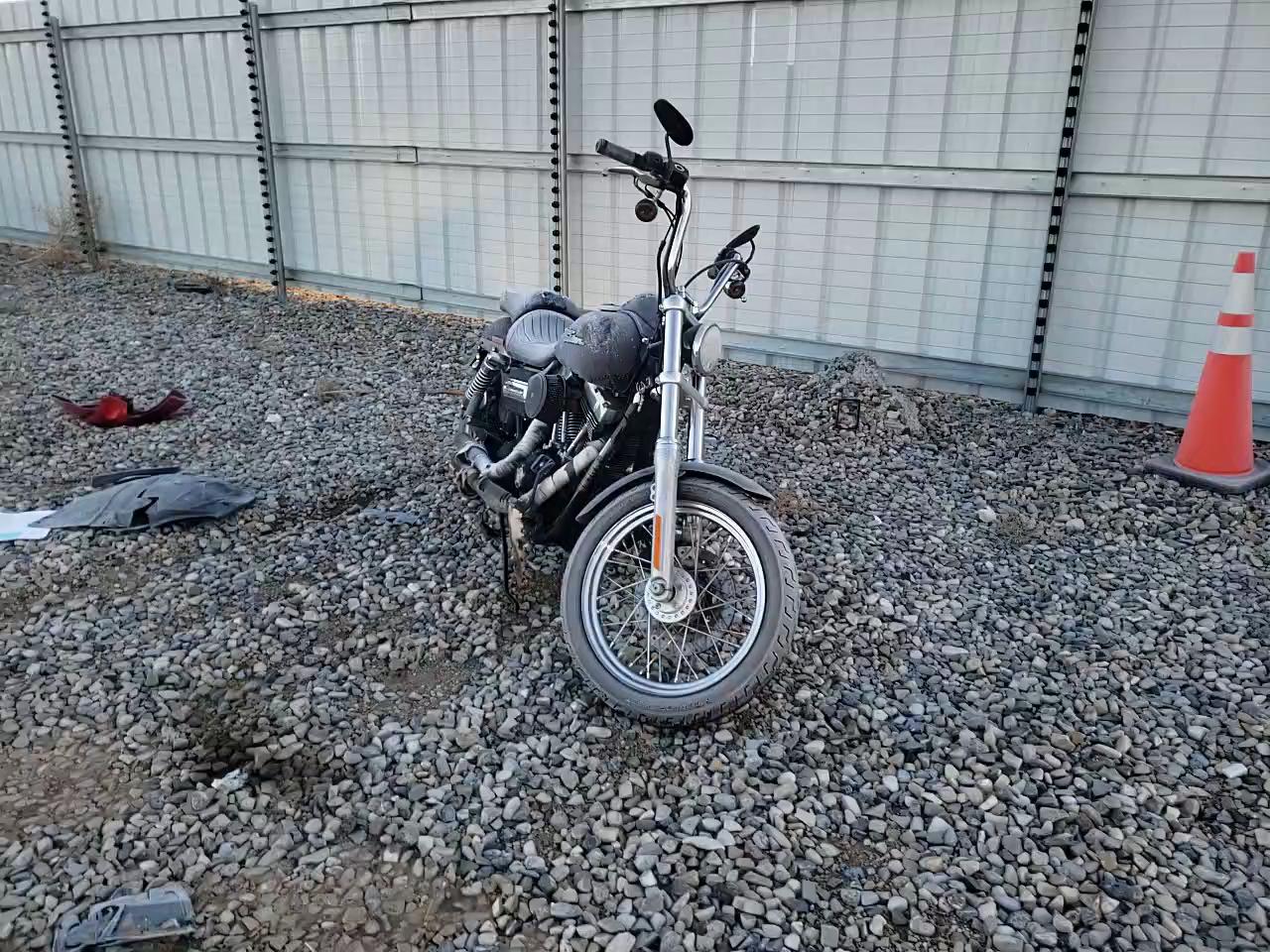 2007 HARLEY-DAVIDSON FXDBI 1HD1GX4147K320902