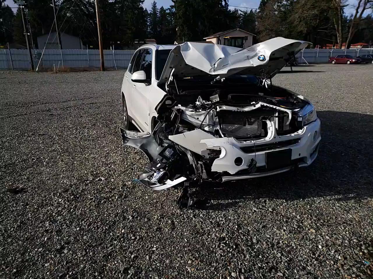 2017 BMW X5 XDR40E 5UXKT0C31H0V97174