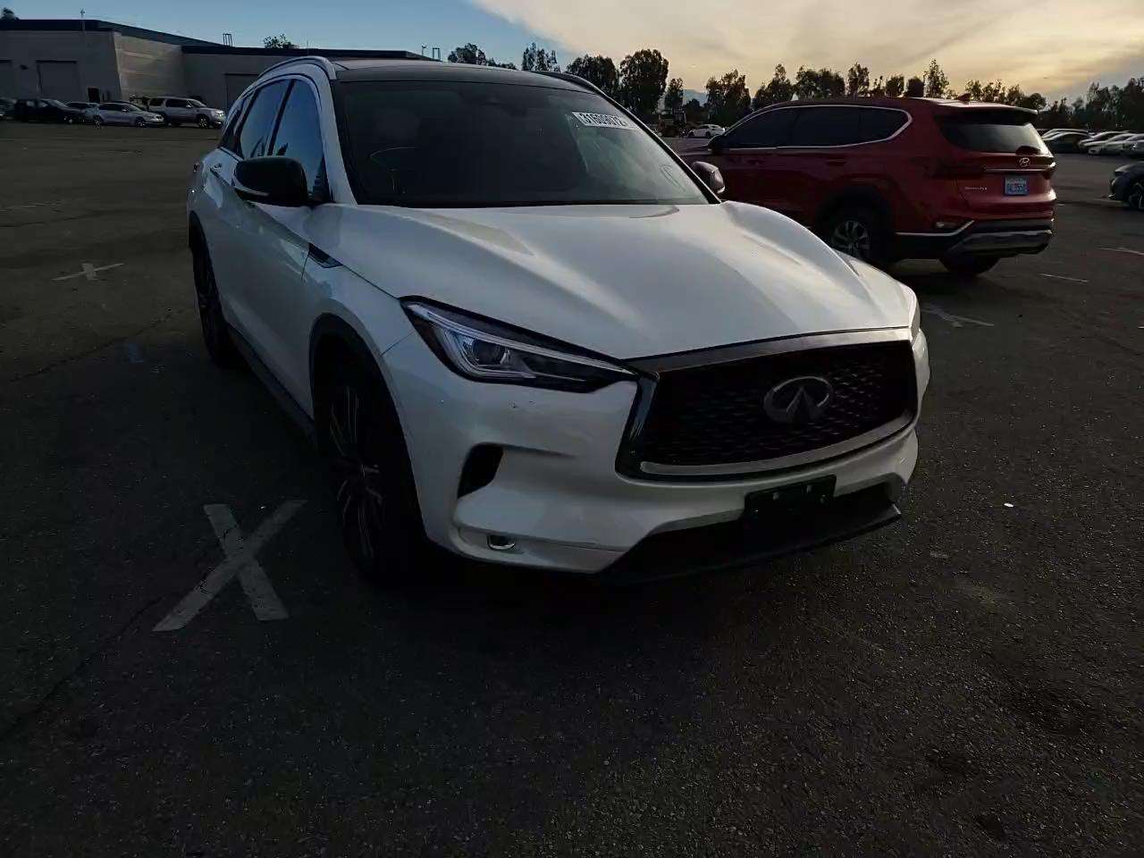 2021 INFINITI QX50 LUXE 3PCAJ5BB8MF109410