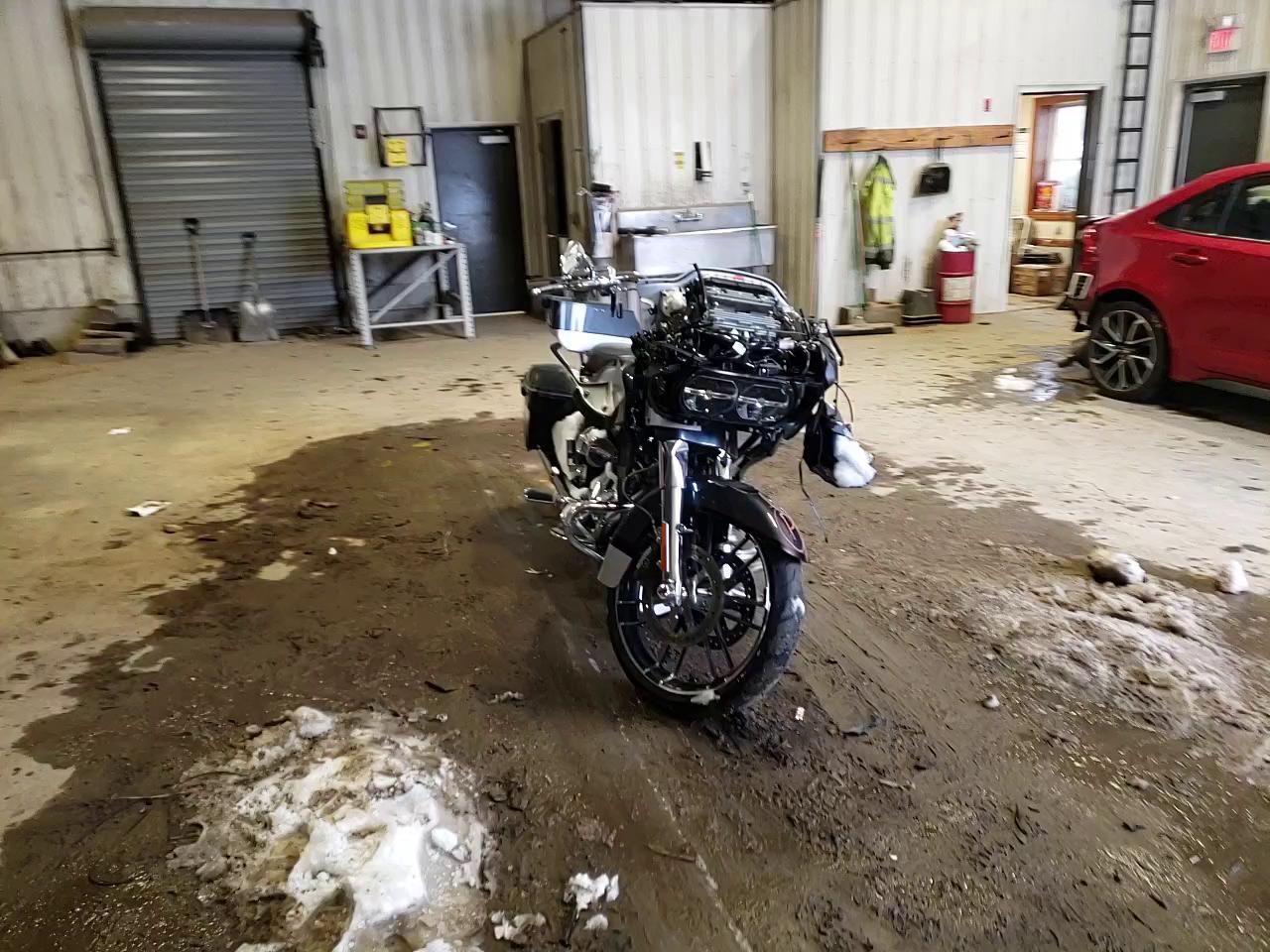2019 HARLEY-DAVIDSON FLTRXSE 1HD1TCL16KB955263