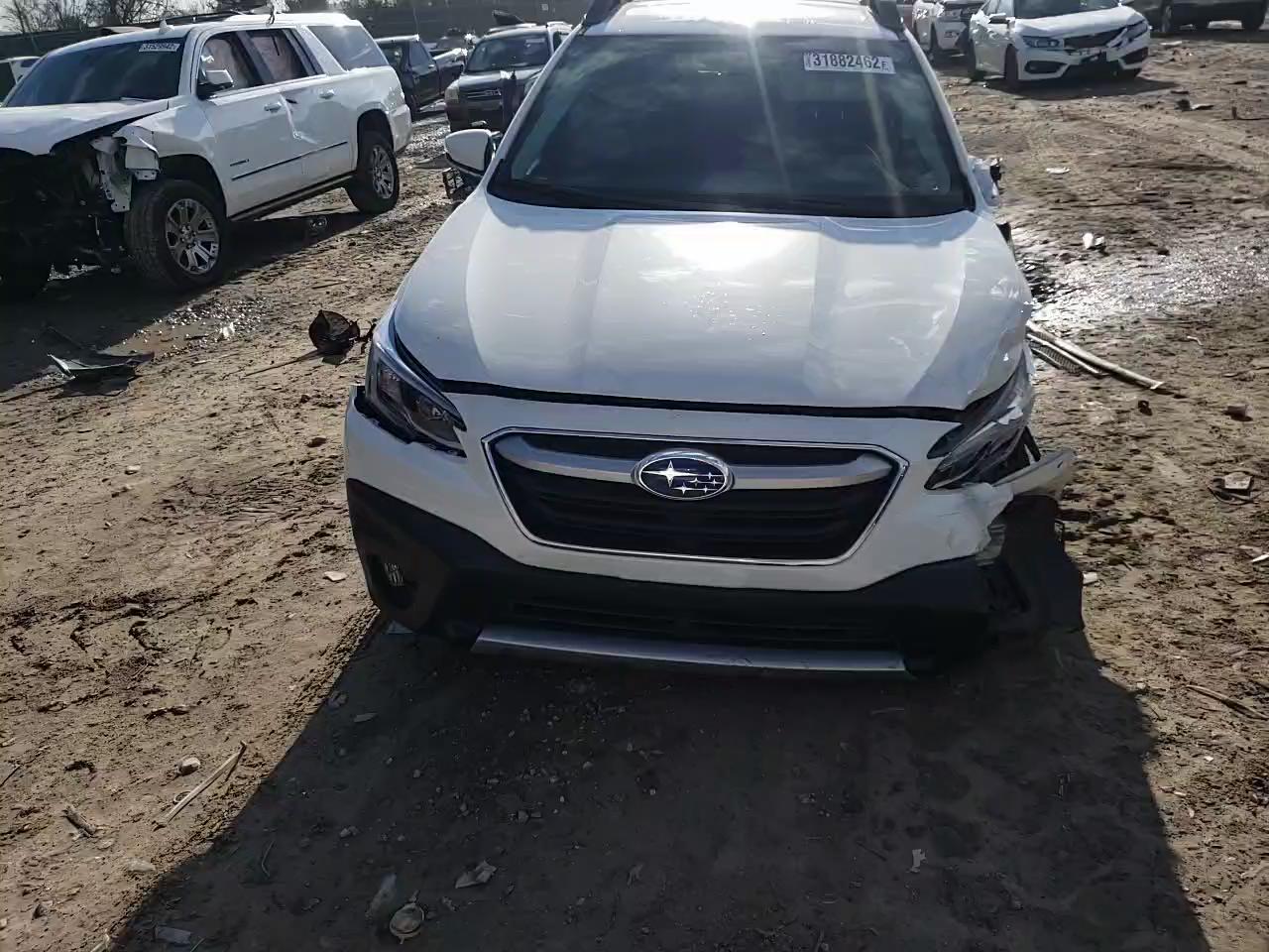 2020 SUBARU OUTBACK LI 4S4BTALC1L3271045