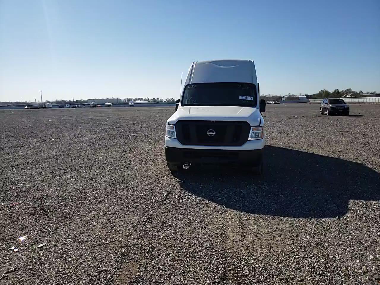 2014 NISSAN NV 2500 - 1N6AF0LY9EN101727