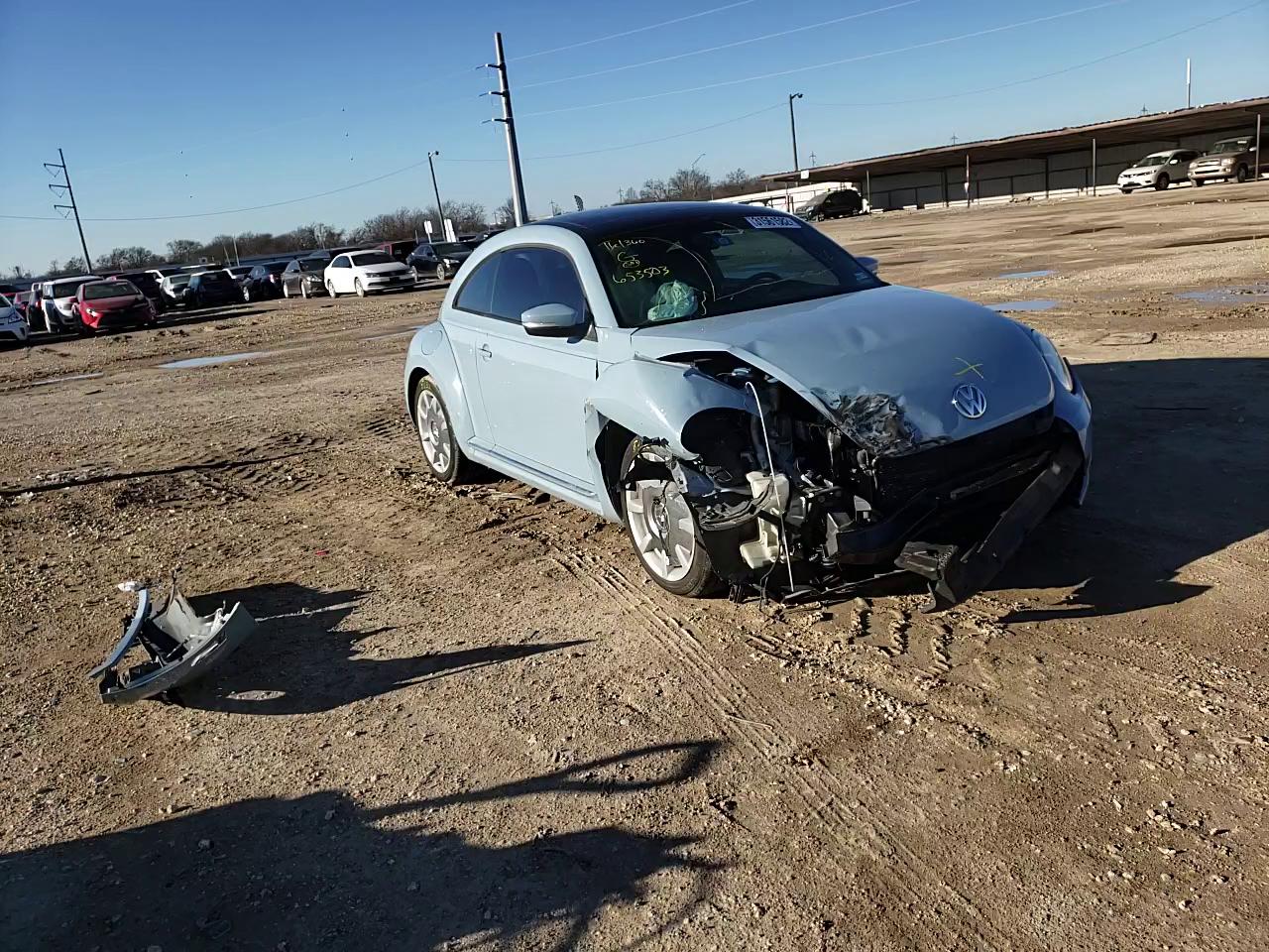 2012 VOLKSWAGEN BEETLE 3VWJX7AT1CM653503