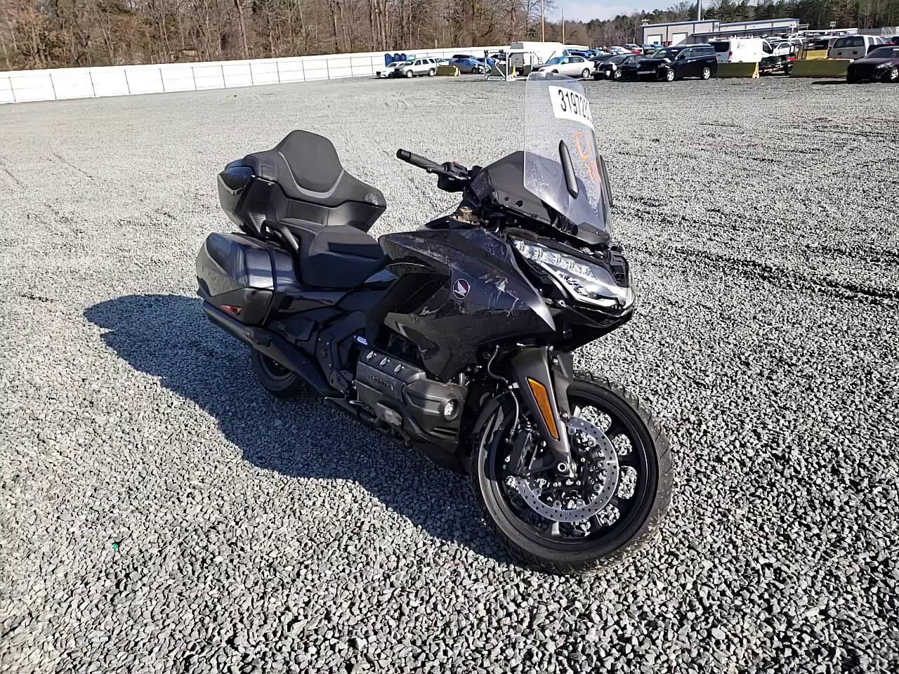 2021 HONDA GL1800 D JH2SC7957MK302202