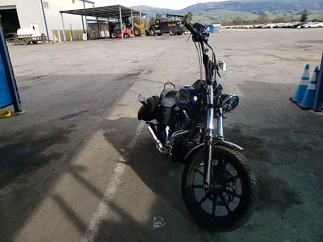 2014 HARLEY-DAVIDSON FXDWG DYNA 1HD1GPM12EC326821
