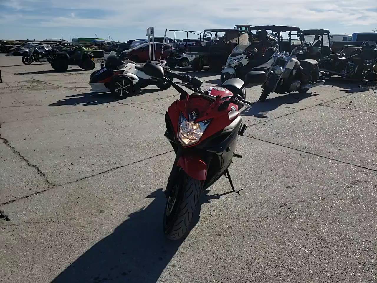 2015 YAMAHA FZ6 R JYARJ18E6FA014235