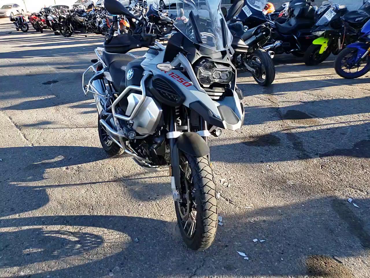 2022 BMW R1200GS WB10M1305N6F17885