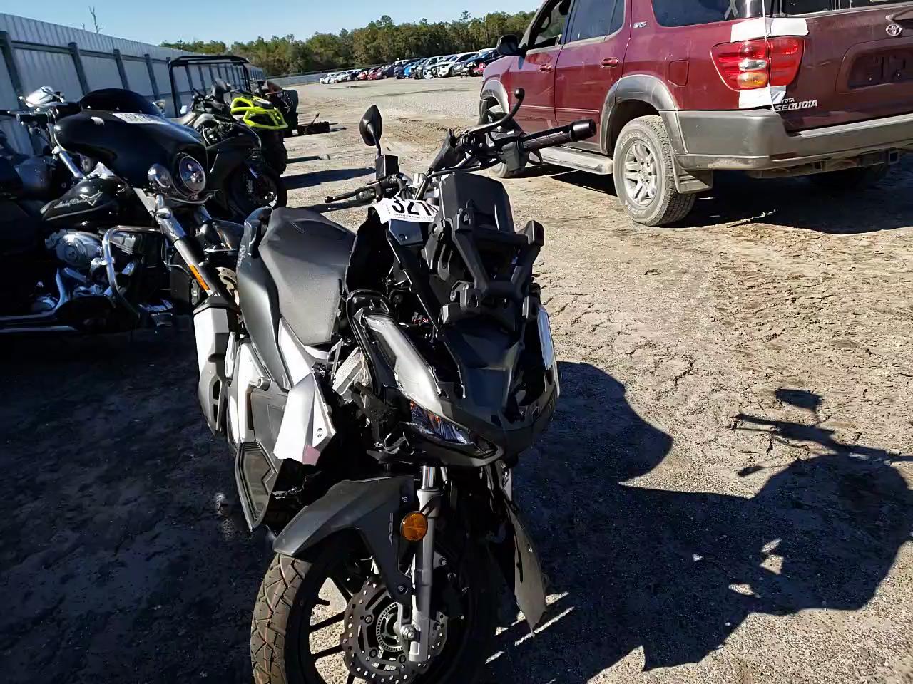 2021 HONDA ADV150 A MLHKF3851M5001513