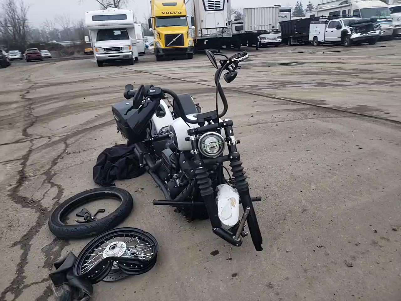 2021 HARLEY-DAVIDSON FXBBS 1HD1YYK1XMB015647