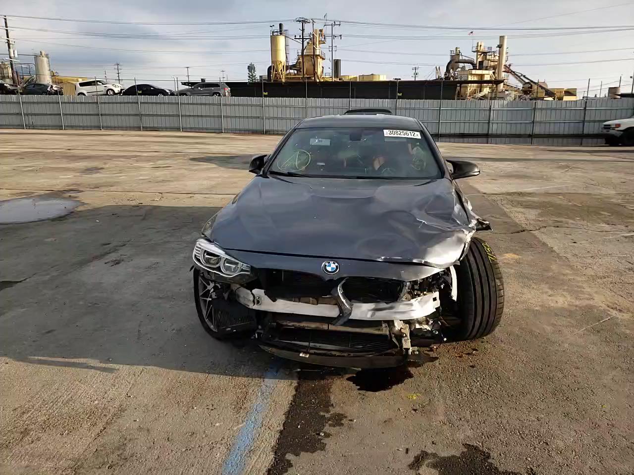 2016 BMW M4 WBS3R9C50GK708528