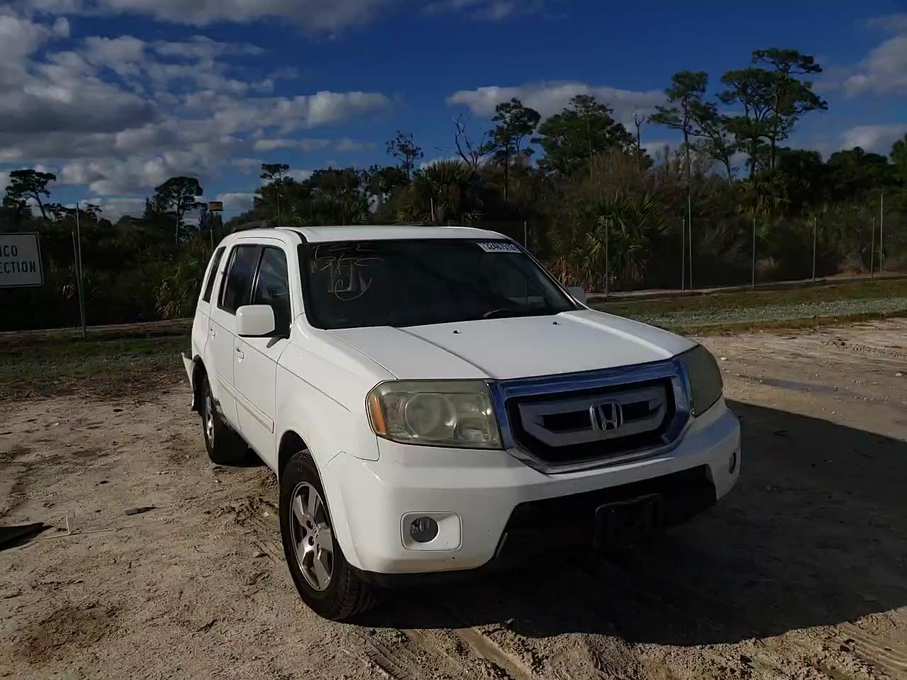 2011 HONDA PILOT EX 5FNYF3H46BB021496