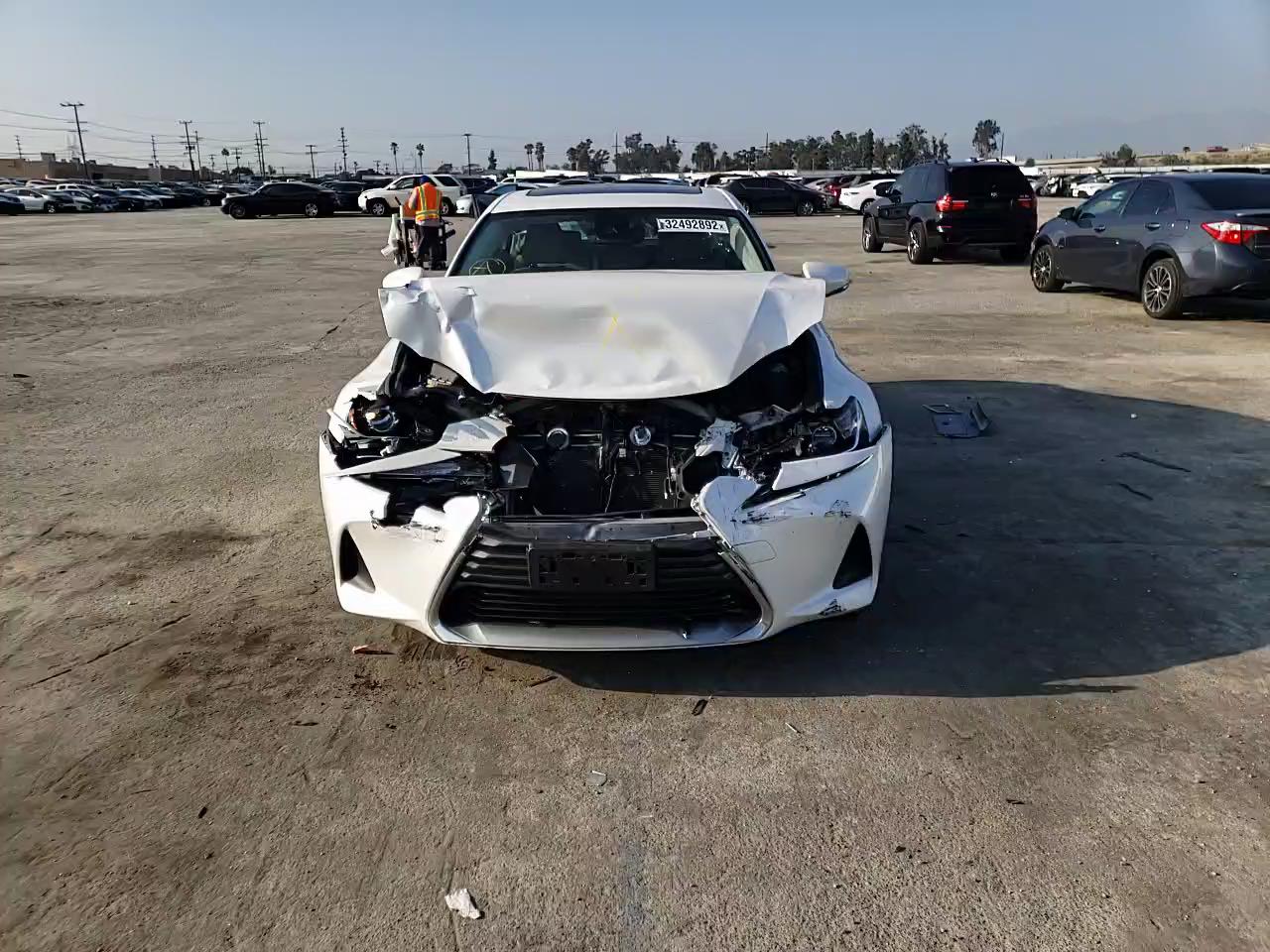 2018 LEXUS IS 300 JTHBA1D21J5065708