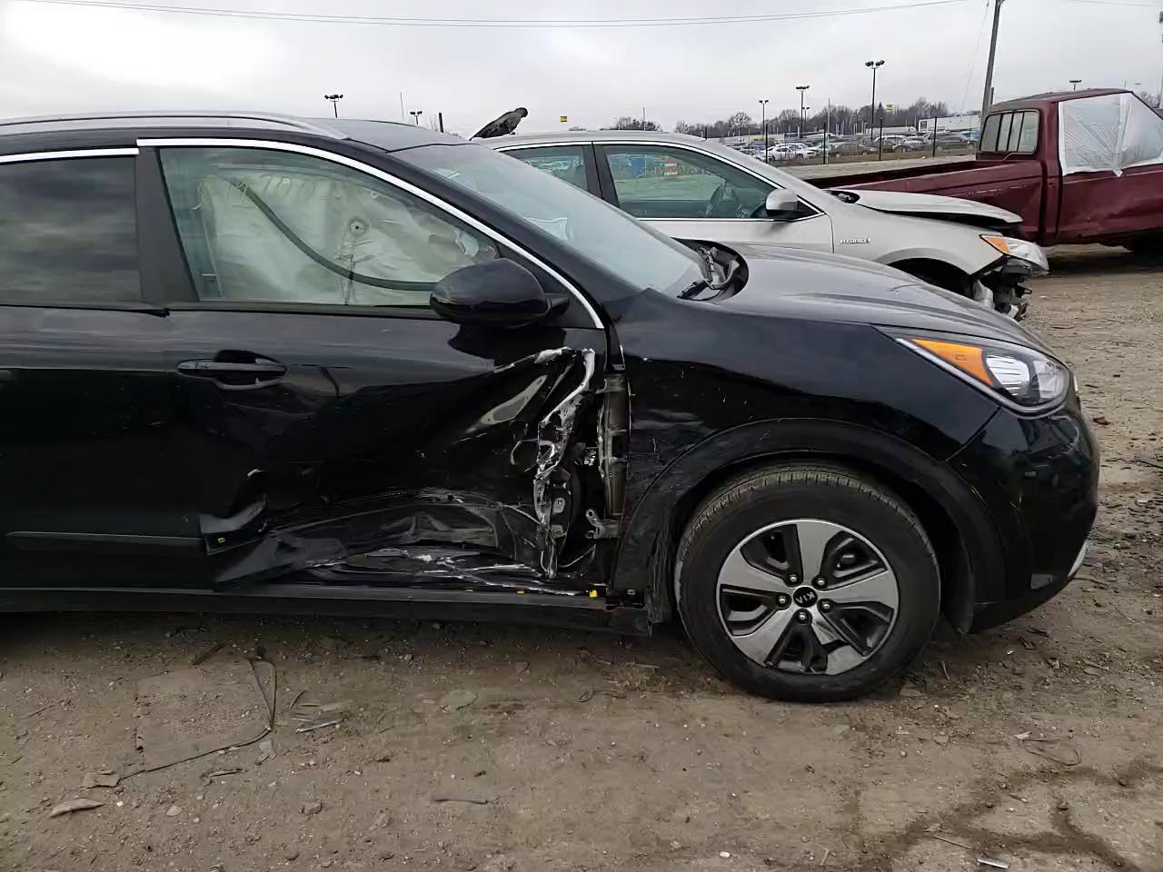 2018 KIA NIRO FE KNDCB3LC7J5124785