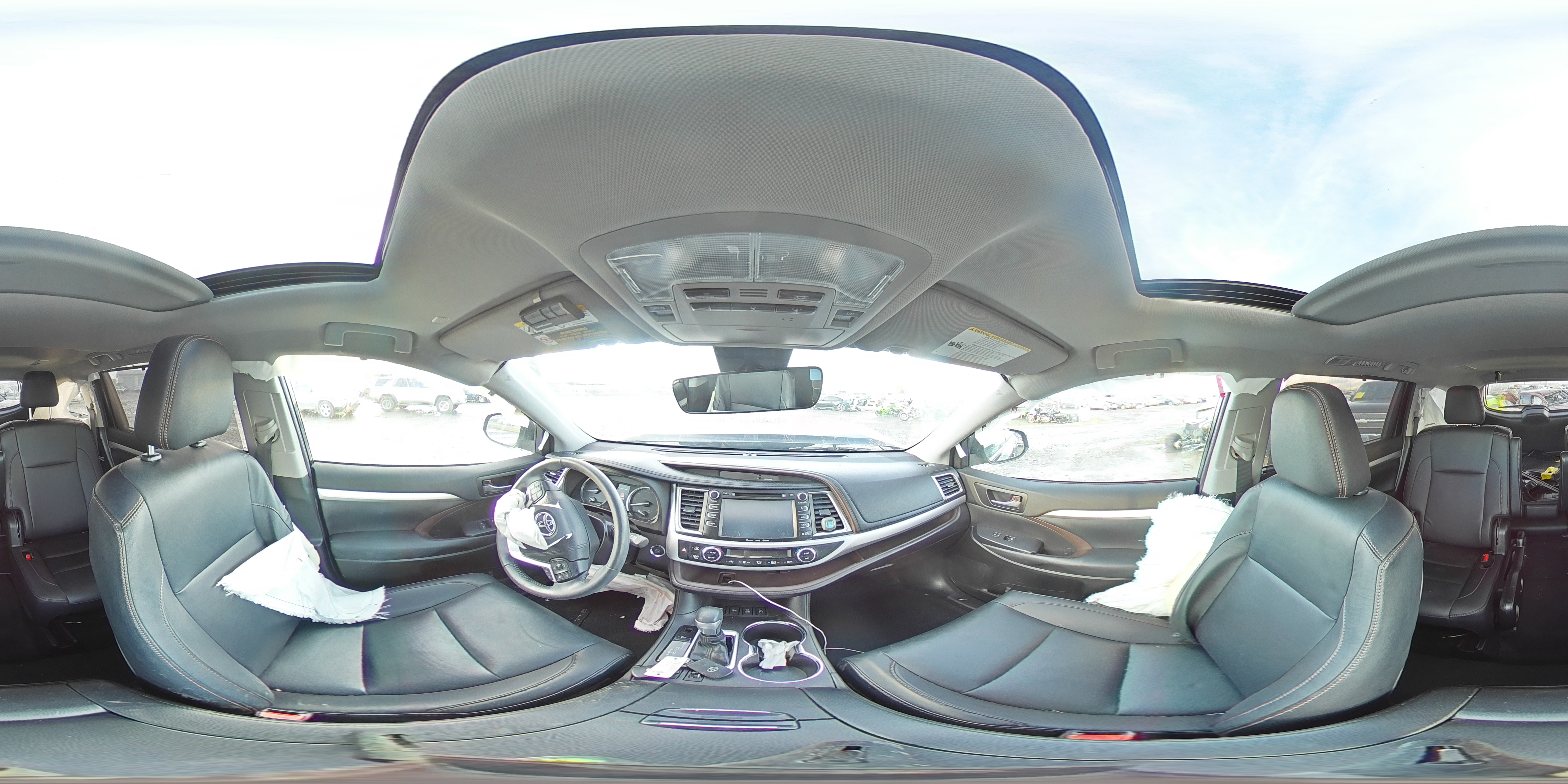 2019 TOYOTA HIGHLANDER 5TDJZRFH2KS957502