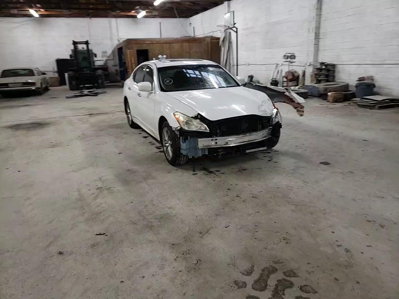 2011 INFINITI M37 JN1BY1AP1BM320509