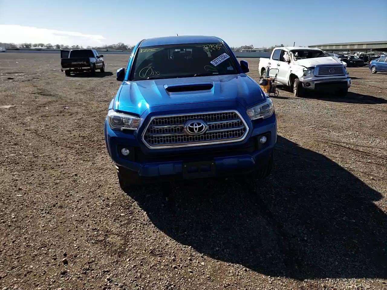 2017 TOYOTA TACOMA DOU - 5TFAZ5CN5HX029754