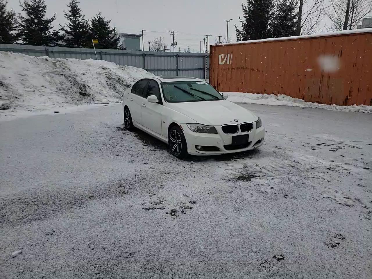 2011 BMW 323 I - WBAPG7C59BA937384