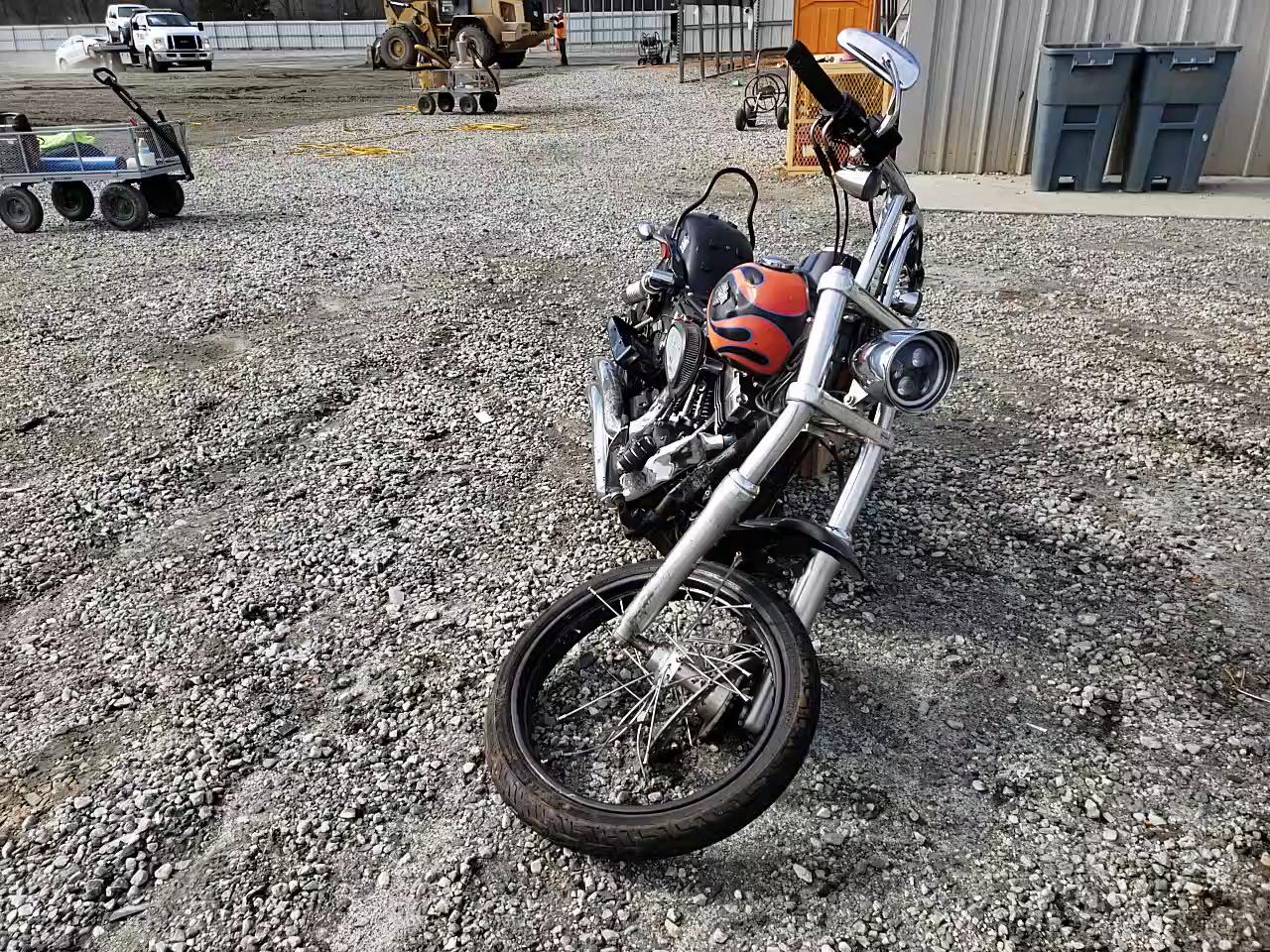 2015 HARLEY-DAVIDSON FXDWG DYNA 1HD1GPM19FC312125