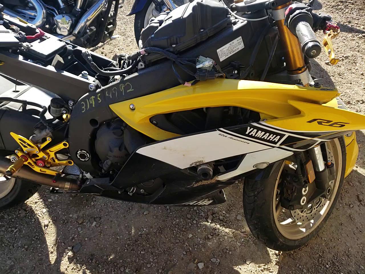 2016 YAMAHA YZFR6 JYARJ16E7GA035745