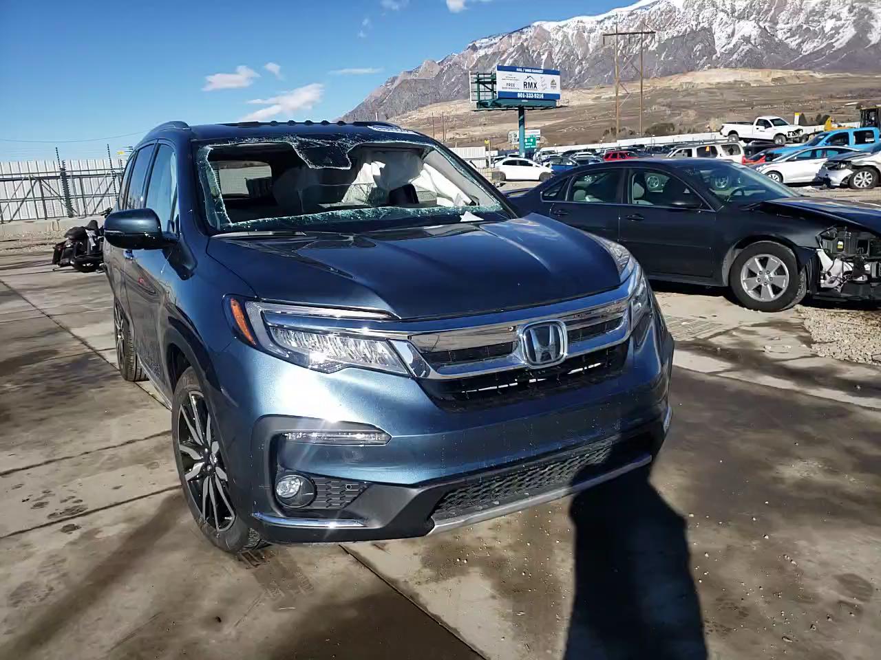 2021 HONDA PILOT TOUR - 5FNYF6H92MB066810
