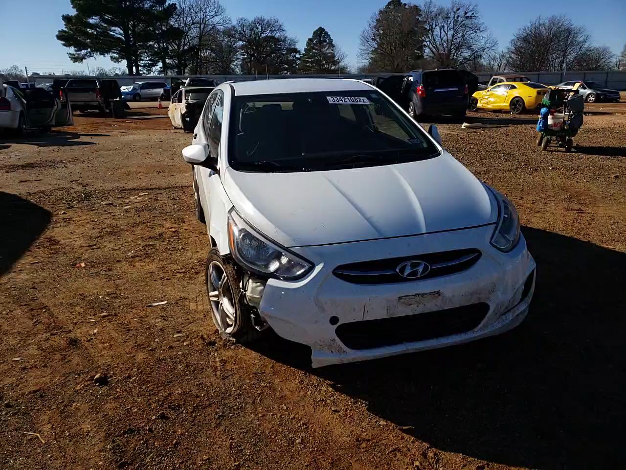 2015 HYUNDAI ACCENT GS KMHCT5AE2FU213766