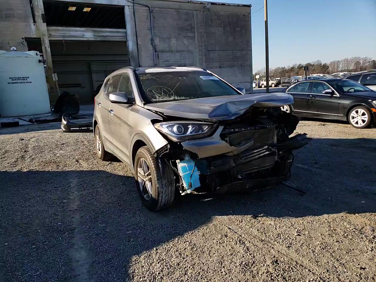 2017 HYUNDAI SANTA FE 5XYZU3LB5HG429540