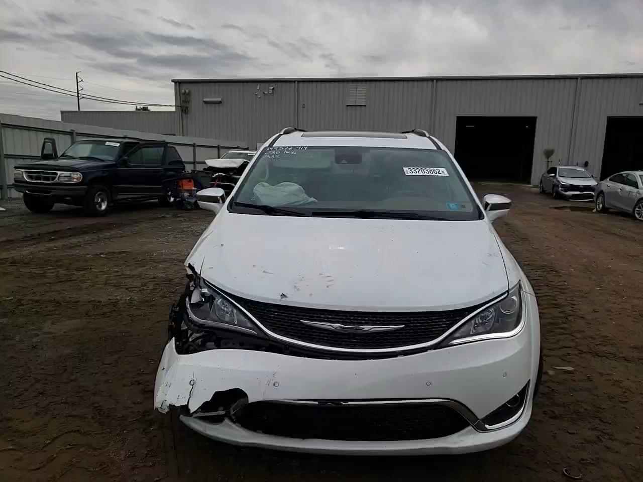 2019 CHRYSLER PACIFICA L 2C4RC1GG1KR522667