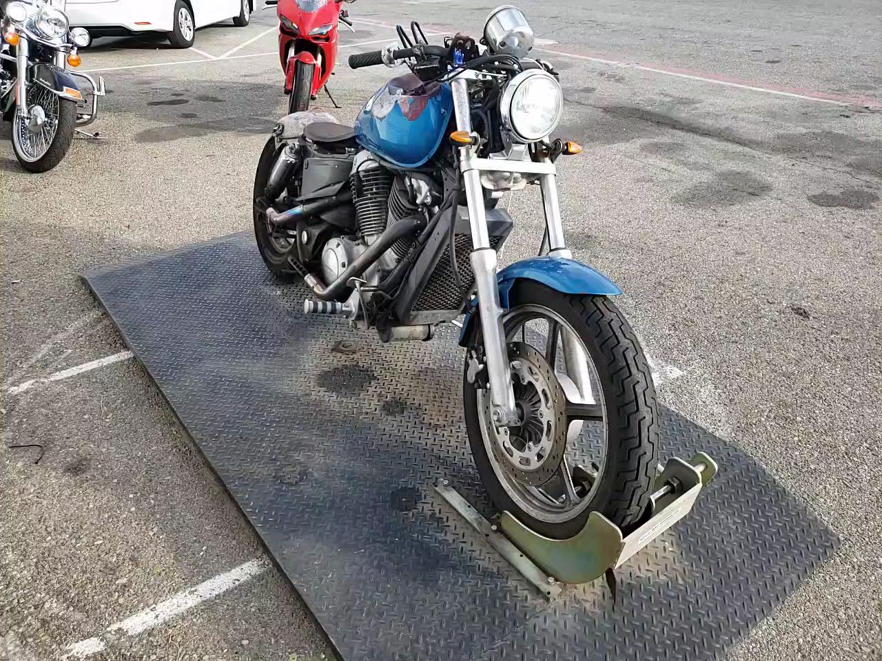 2005 HONDA VT1100 C 1HFSC181X5A900107