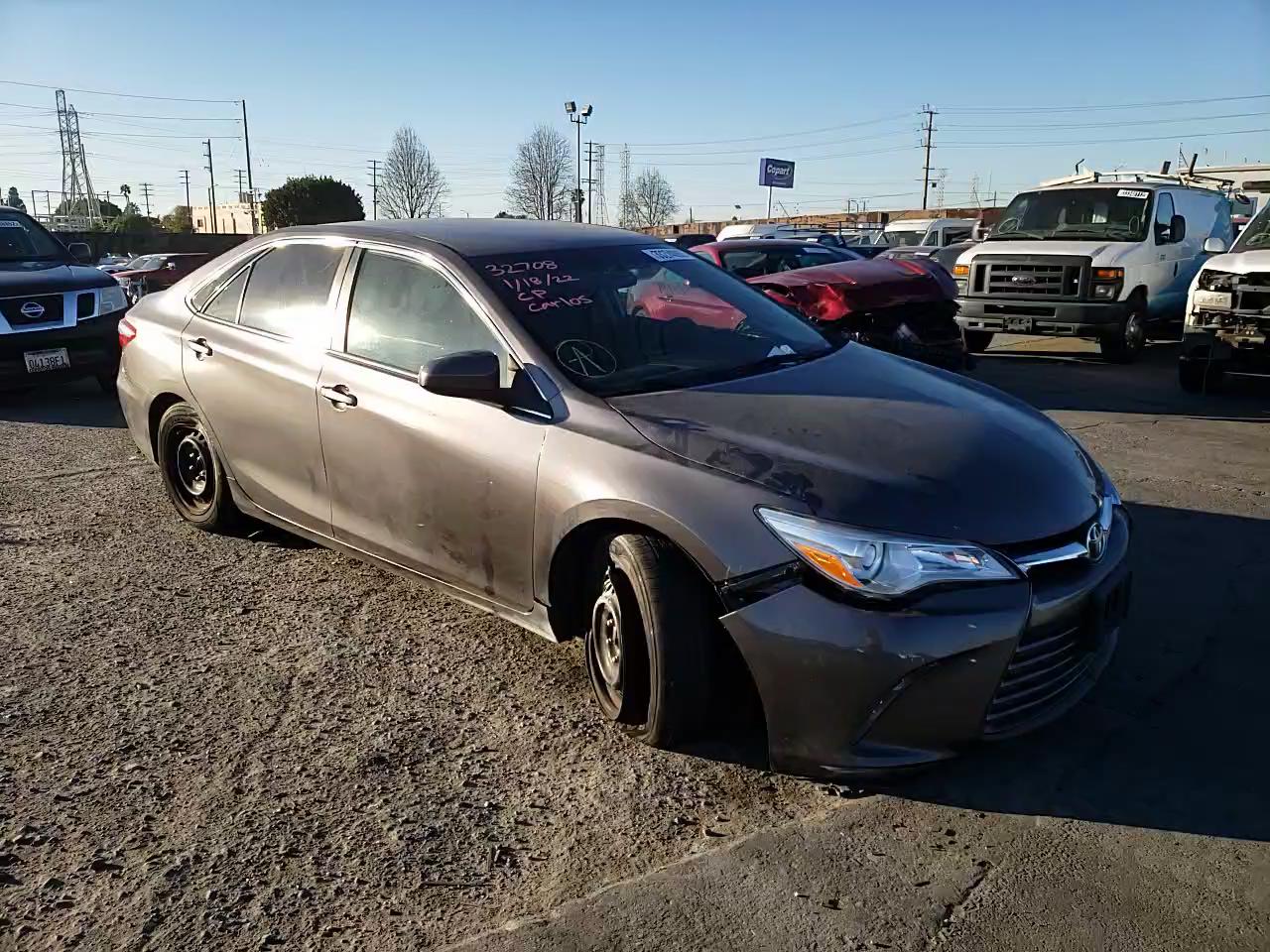 2017 TOYOTA CAMRY LE 4T1BF1FK3HU279529