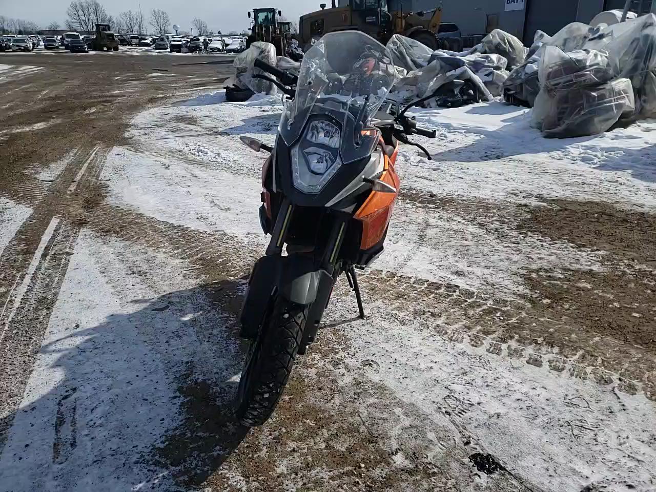 2014 KTM 1190 ADVEN VBKV19407EM901981