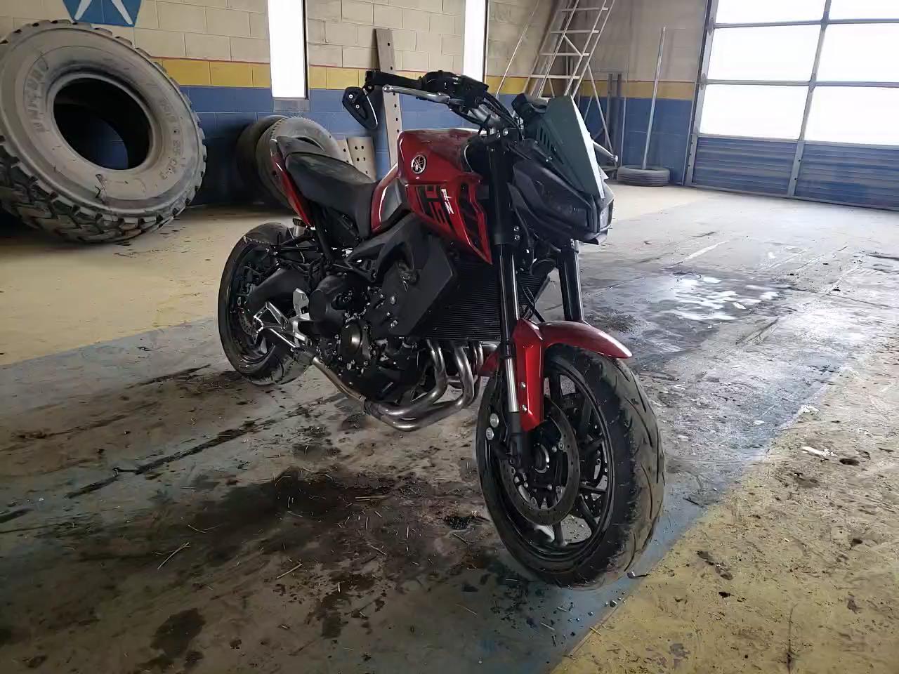 2017 YAMAHA FZ09 JYARN53E1HA001852