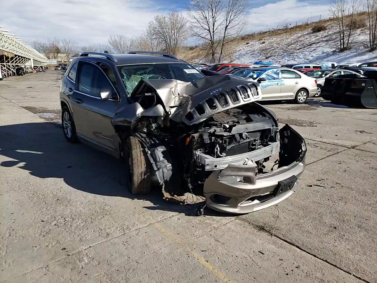 2017 JEEP CHEROKEE O 1C4PJMJS9HW547392