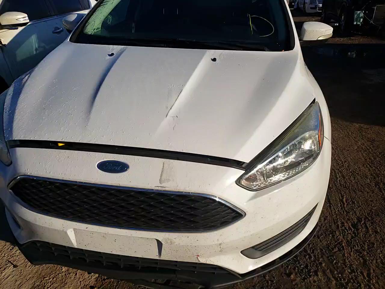 2015 FORD FOCUS SE 1FADP3F29FL360663