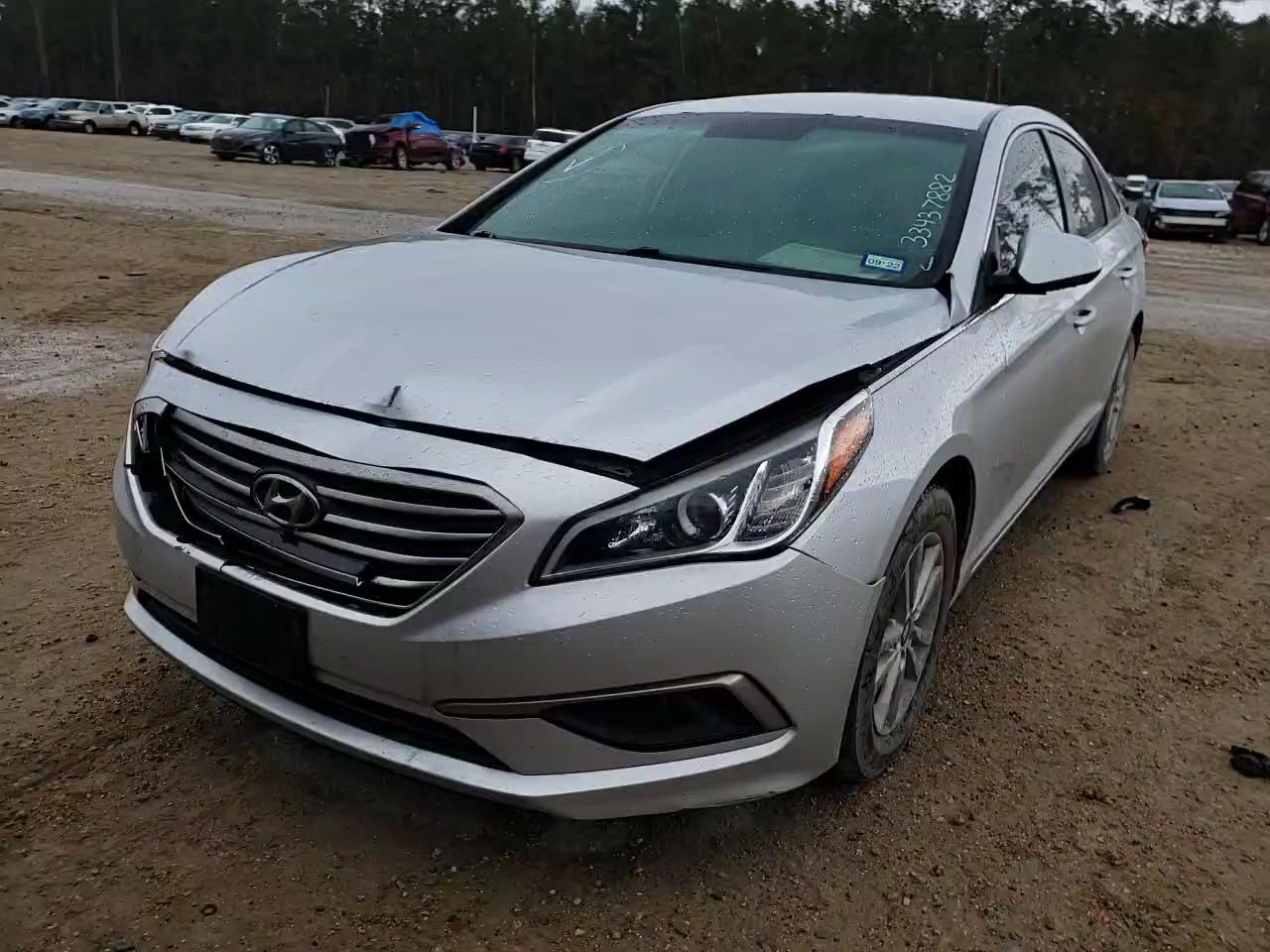 2017 HYUNDAI SONATA SE 5NPE24AF0HH579712