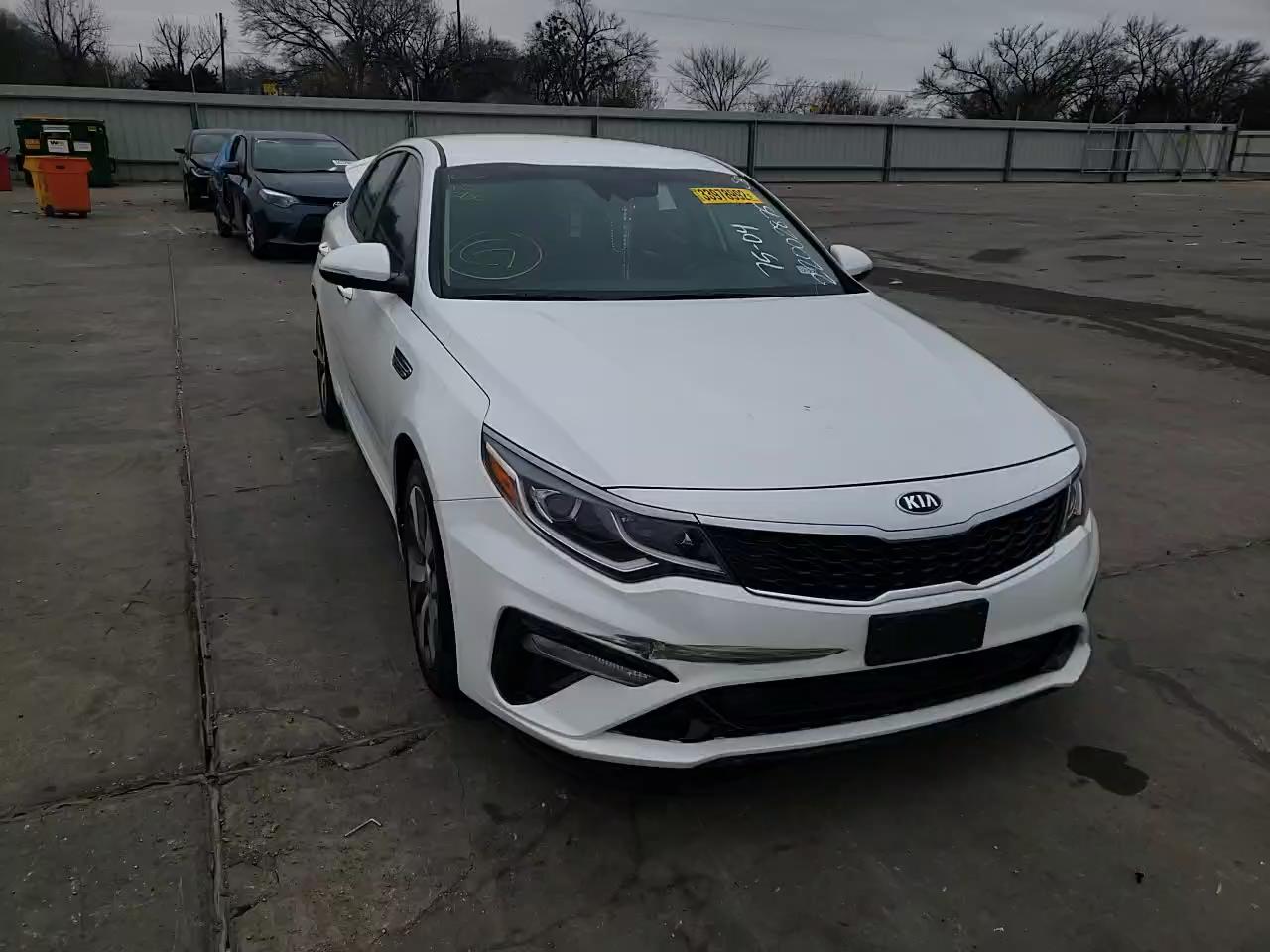 2019 KIA OPTIMA LX 5XXGT4L3XKG359957