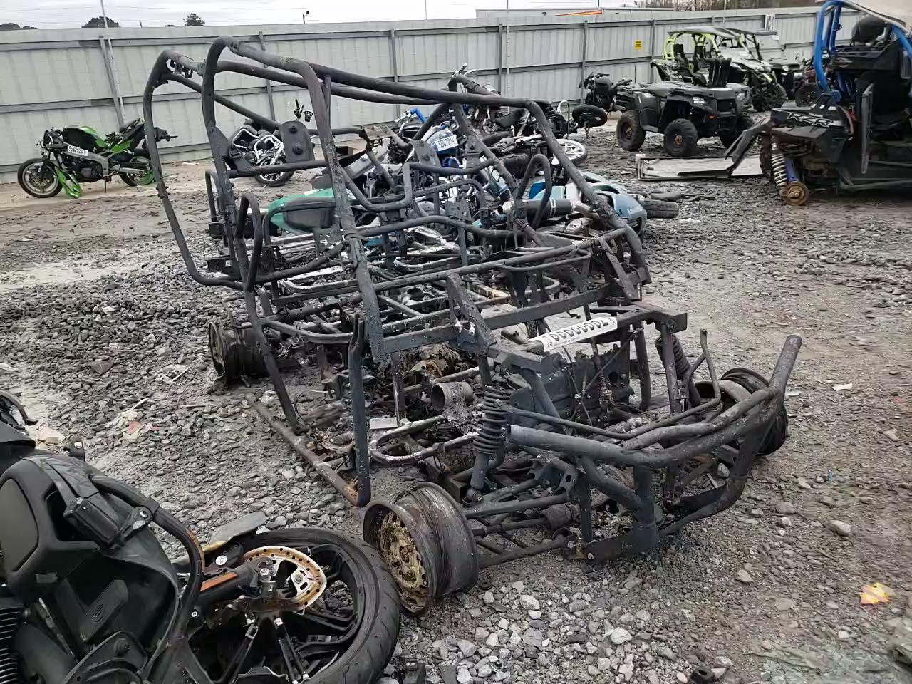 2020 HONDA SXS700 M4 1HFVE0263L4602239
