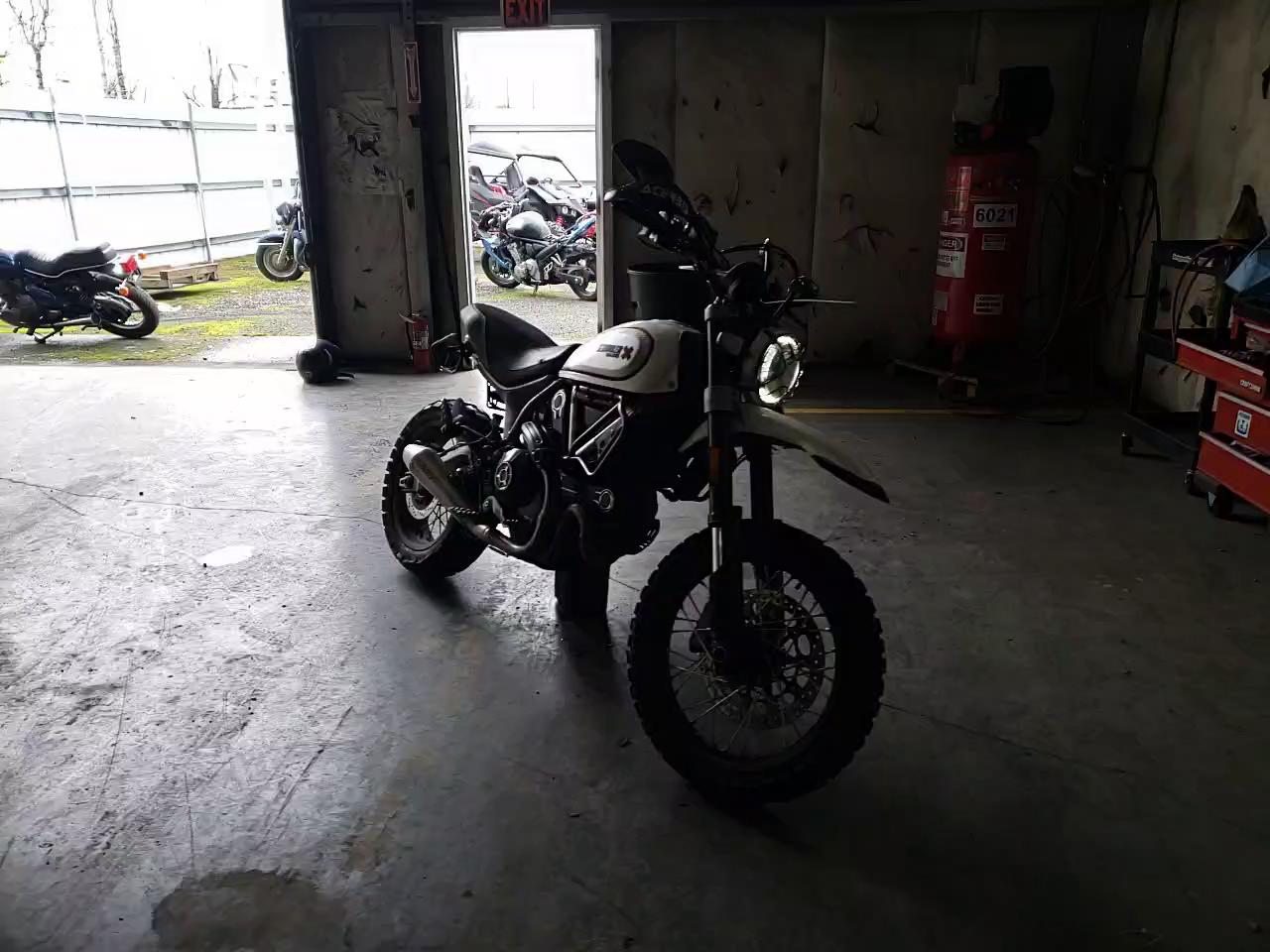 2020 DUCATI SCRAMBLER ML0KAFPM5LT001696