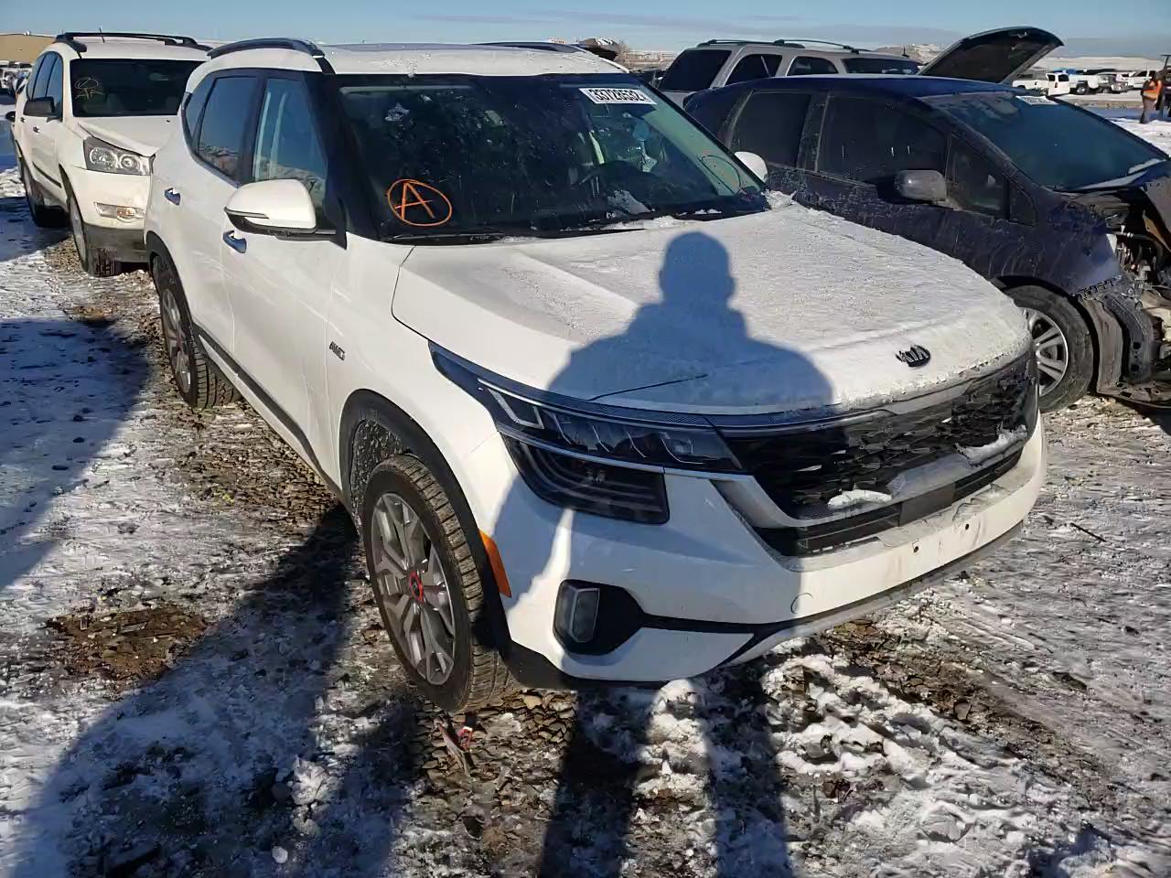 2021 KIA SELTOS SX KNDETCA25M7126575