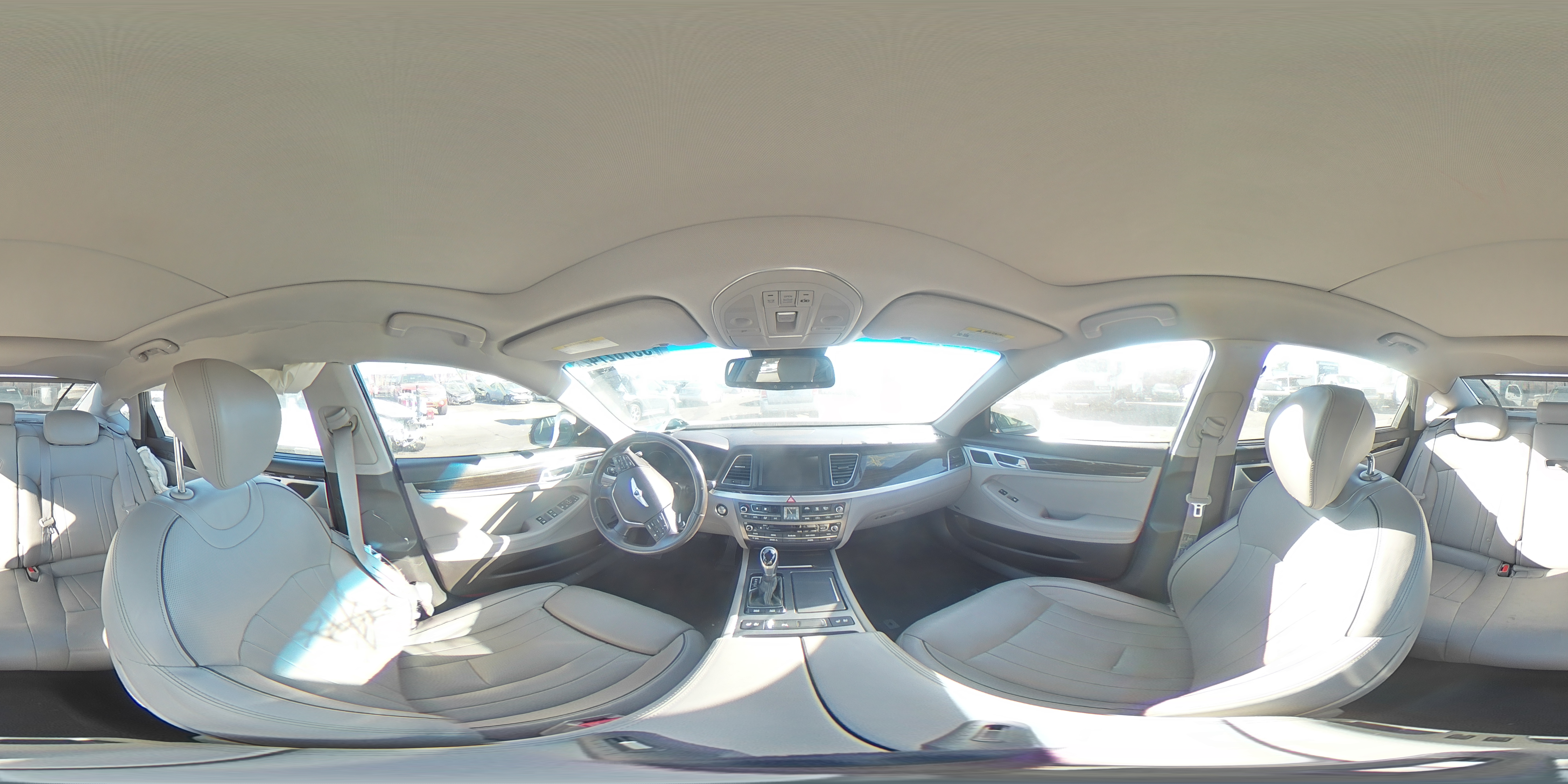 2015 HYUNDAI GENESIS 3. KMHGN4JE1FU095084