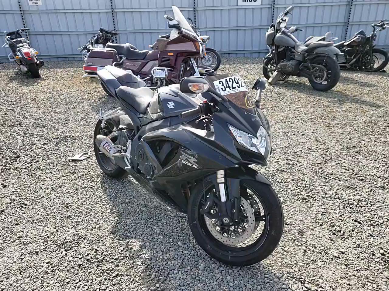 2008 SUZUKI GSX-R600 JS1GN7EA782109365