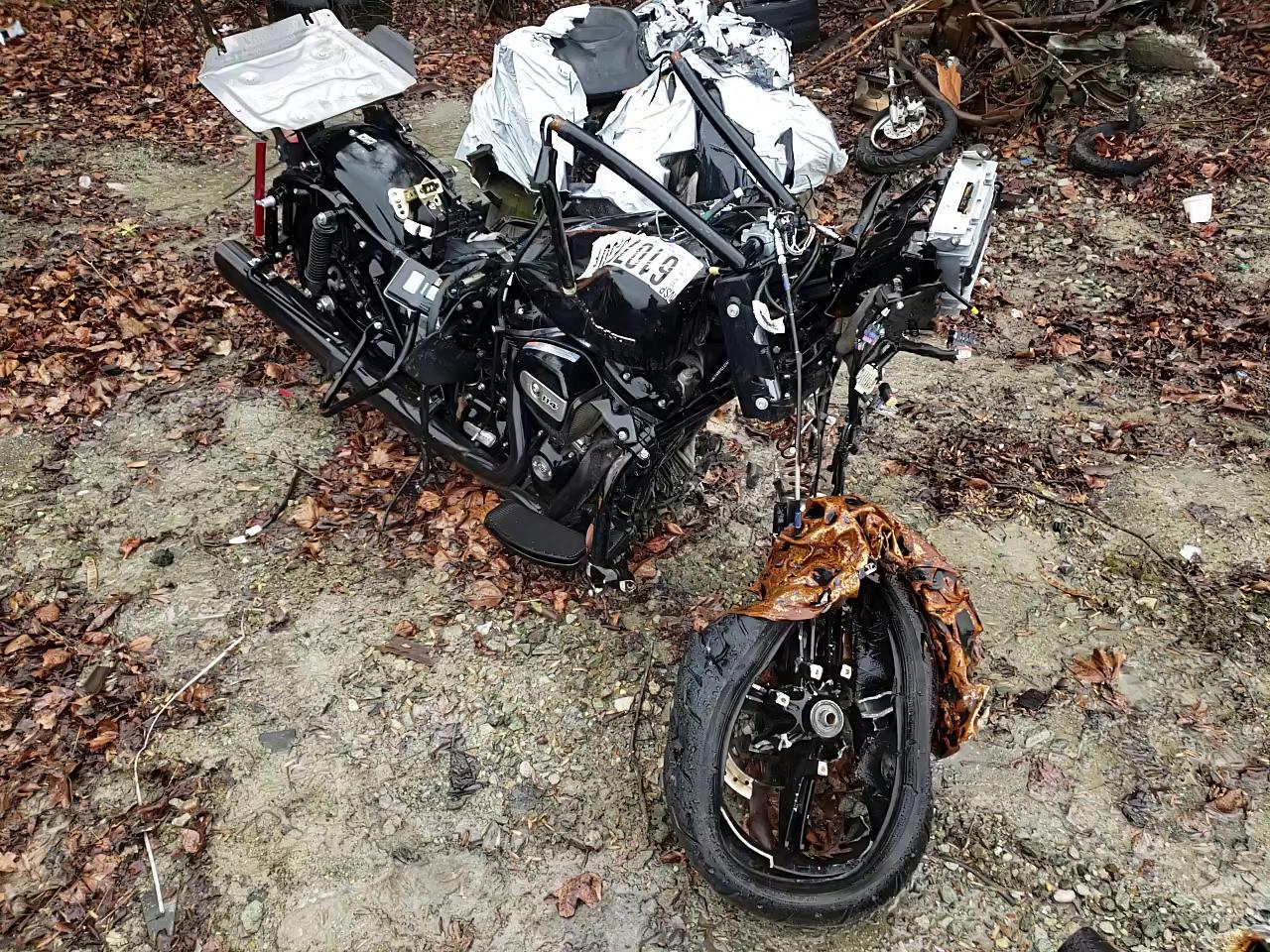 2020 HARLEY-DAVIDSON FLTRK 1HD1KZF13LB654792