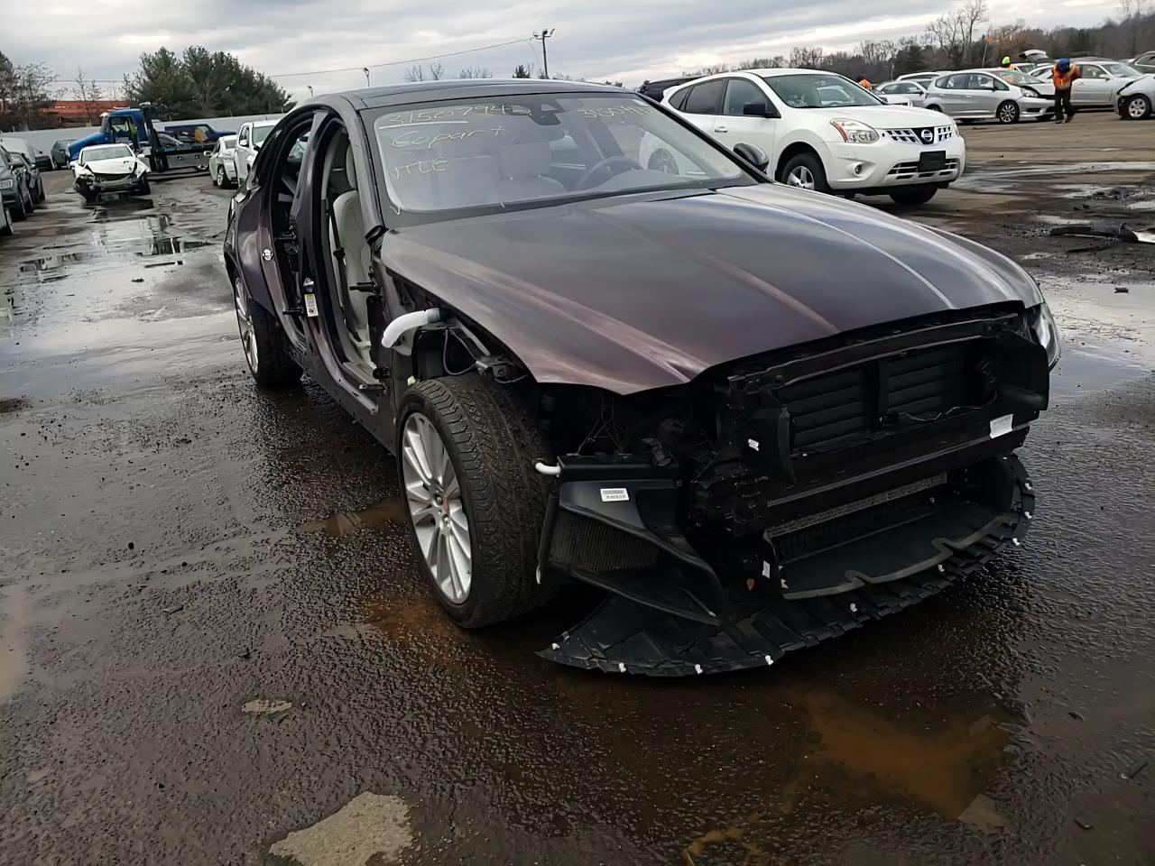 2018 JAGUAR XF PRESTIG SAJBK4FX3JCY69403