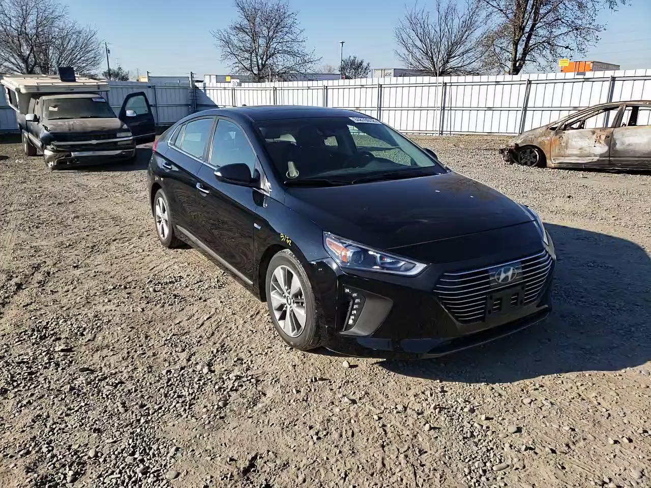 2019 HYUNDAI IONIQ LIMI - KMHC75LD7KU150246