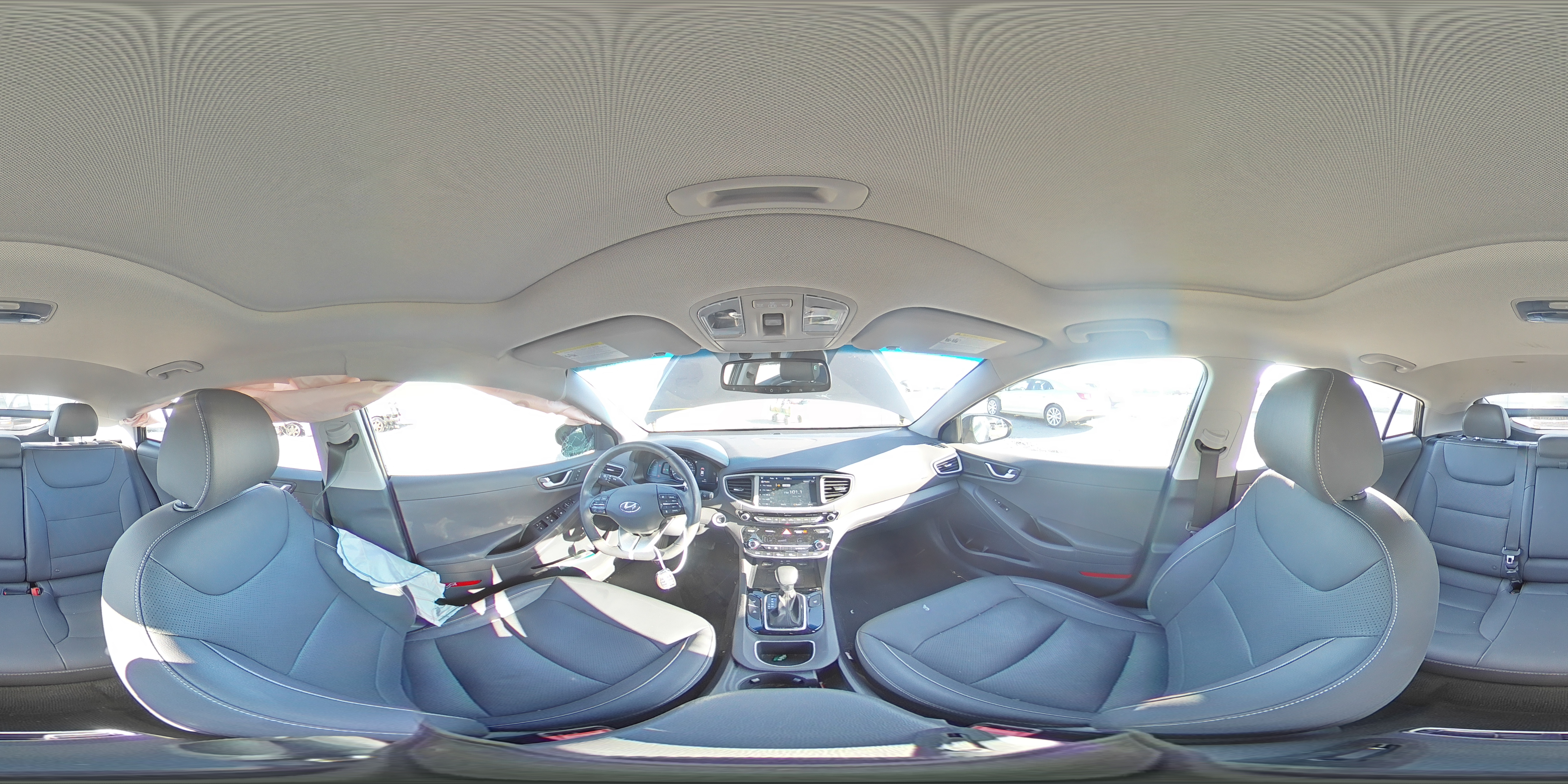 2019 HYUNDAI IONIQ LIMI - KMHC75LD7KU150246