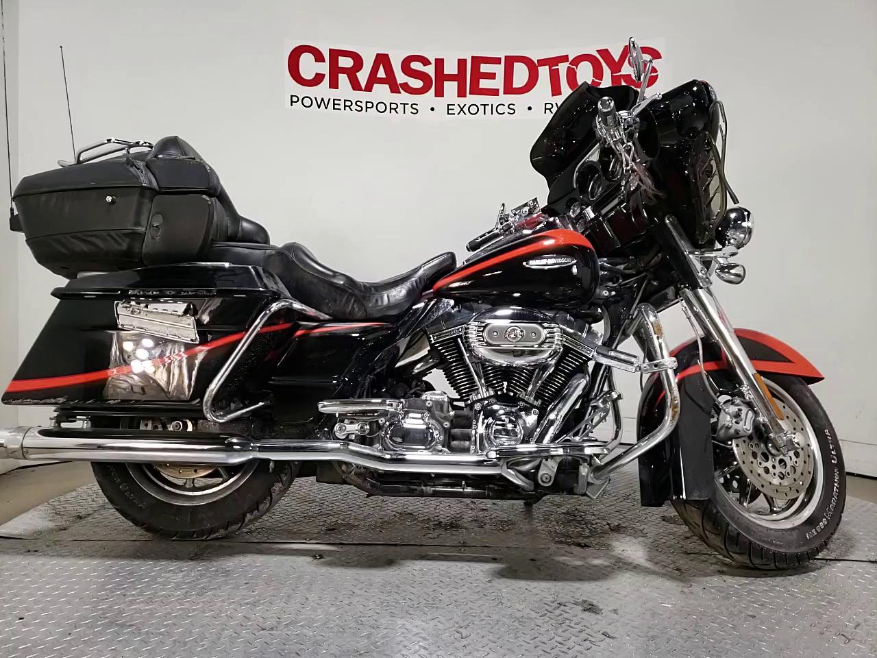 2007 HARLEY-DAVIDSON FLHTCUSE 1HD1PR8107Y957059