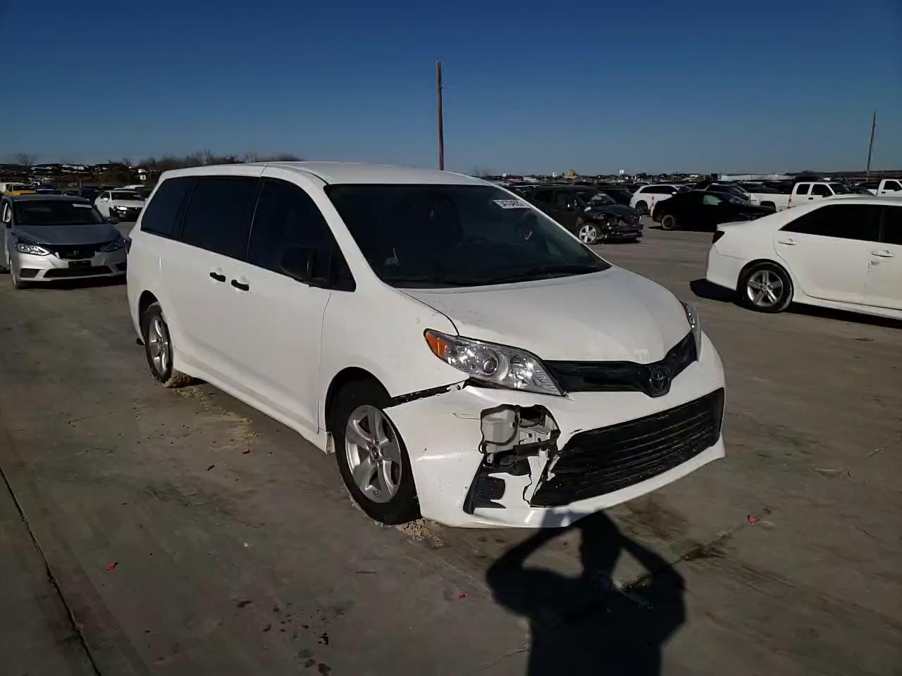 2018 TOYOTA SIENNA L 5TDZZ3DC6JS931765