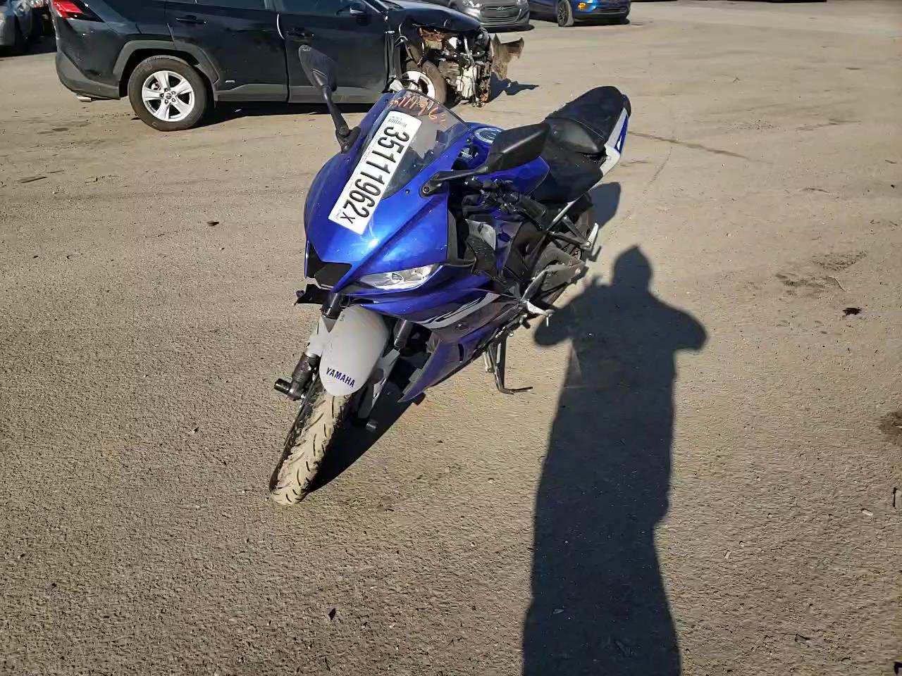 2020 YAMAHA YZFR3 A MH3RH18Y7LK003858