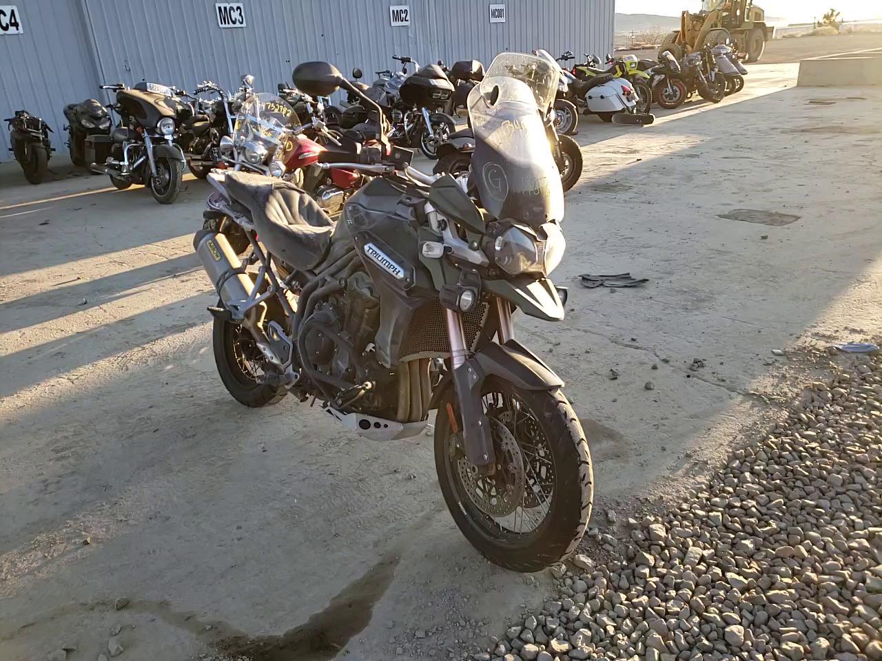 2014 TRIUMPH MOTORCYCLE TIGER EXPL SMTF03XK3EJ606012