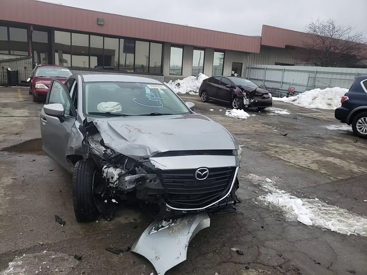 2014 MAZDA 3 TOURING - JM1BM1V75E1179064