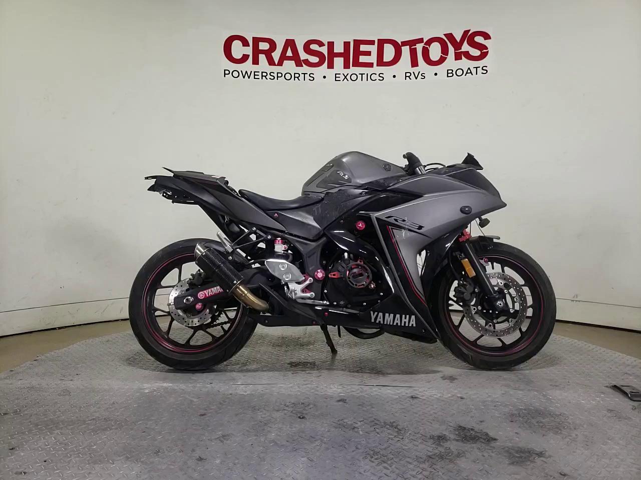2016 YAMAHA YZFR3 MH3RH06Y2GK012857